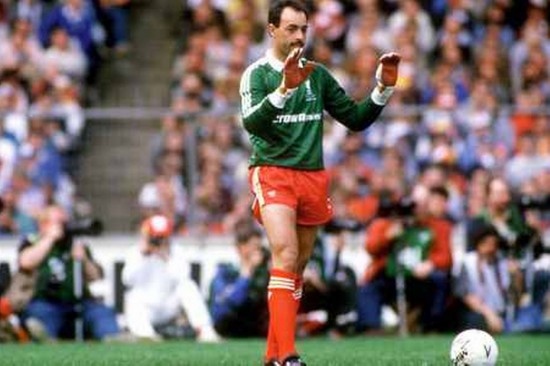 bruce-grobbelaar-image-3-793455366-3253972-550x366.jpg
