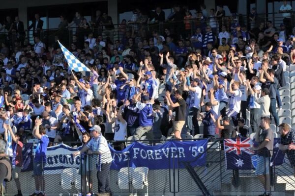 SMFC-fans-2-600x400.jpg