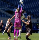 Matildas Abroad (Issue 37) — Kerr débuts, Tumeth captains Rise, Grant, T. McNamara and Tonkin confirm European transfers